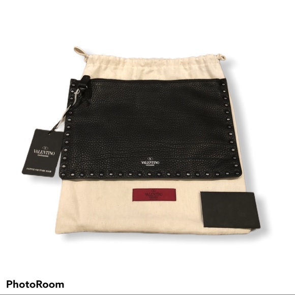 Valentino Rockstud NEW Leather Pouch Clutch black authentic - Picture 10 of 17